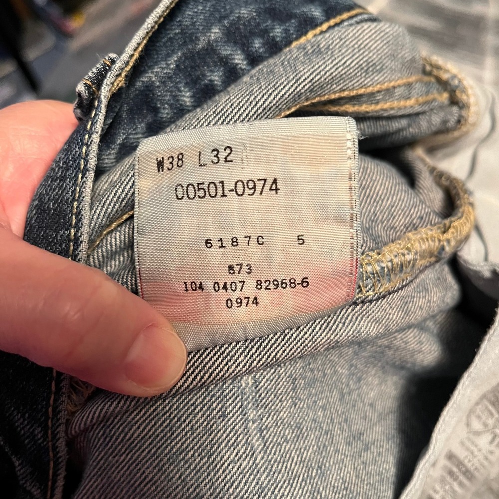 Levi's 501 Button Fly Jeans Mens 38x32 Mexico WPL 423 Distressed Y2K - Picture 13 of 13